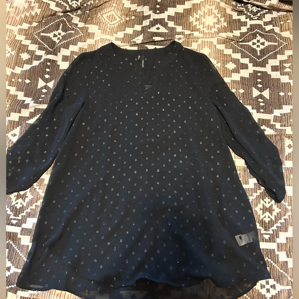 3/4 sleeve black blouse